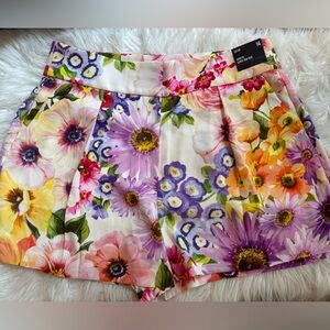 Express Floral Women's Shorts - NWT